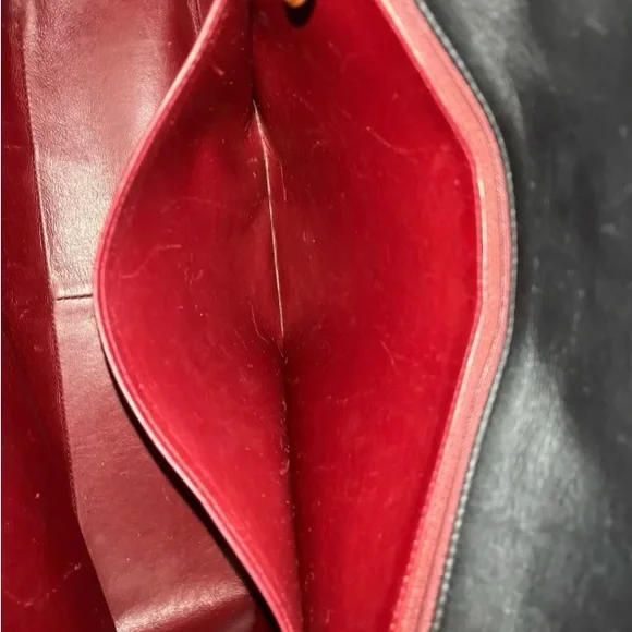 CHANEL Maxi Jumbo quilted XL Lambskin Matelasse chain shoulder Bag - Picture 11 of 12